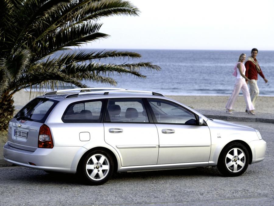  Chevrolet Nubira Station Wagon 2004 года  (фото 3 из 16)